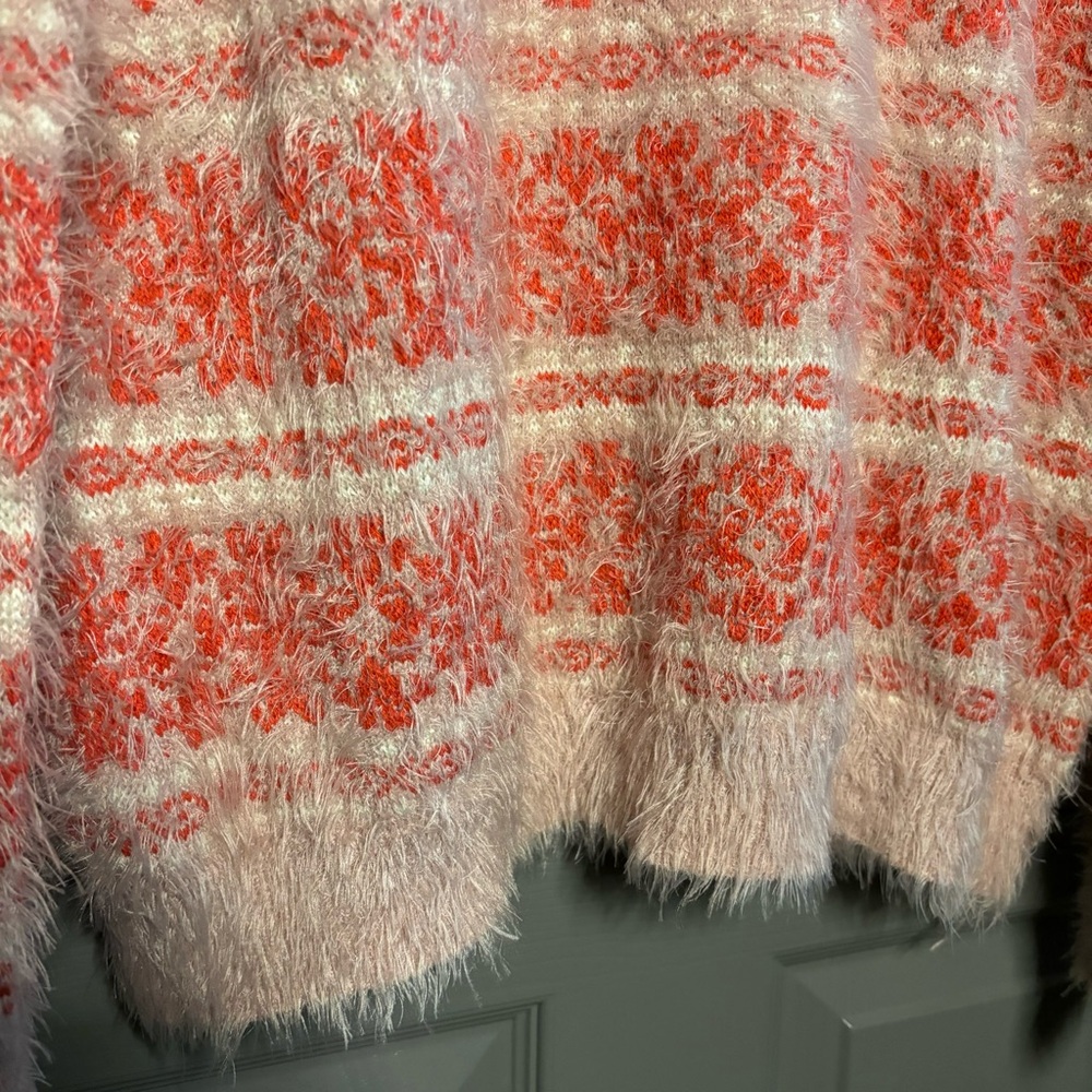 Jessica Simpson New Very Fuzzy Sweater Tunic M Deep Coral Ivory Plush - Picture 4 of 11